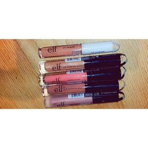 🍇🍇🍇🍇🍇5 elf lipsticks